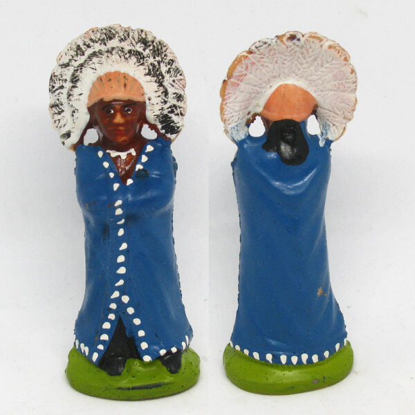 10916 Kat.Nr.:109 "Stands-Looking-Back"