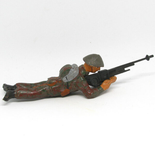 EF68 Soldat, liegend, schießend, mit MG